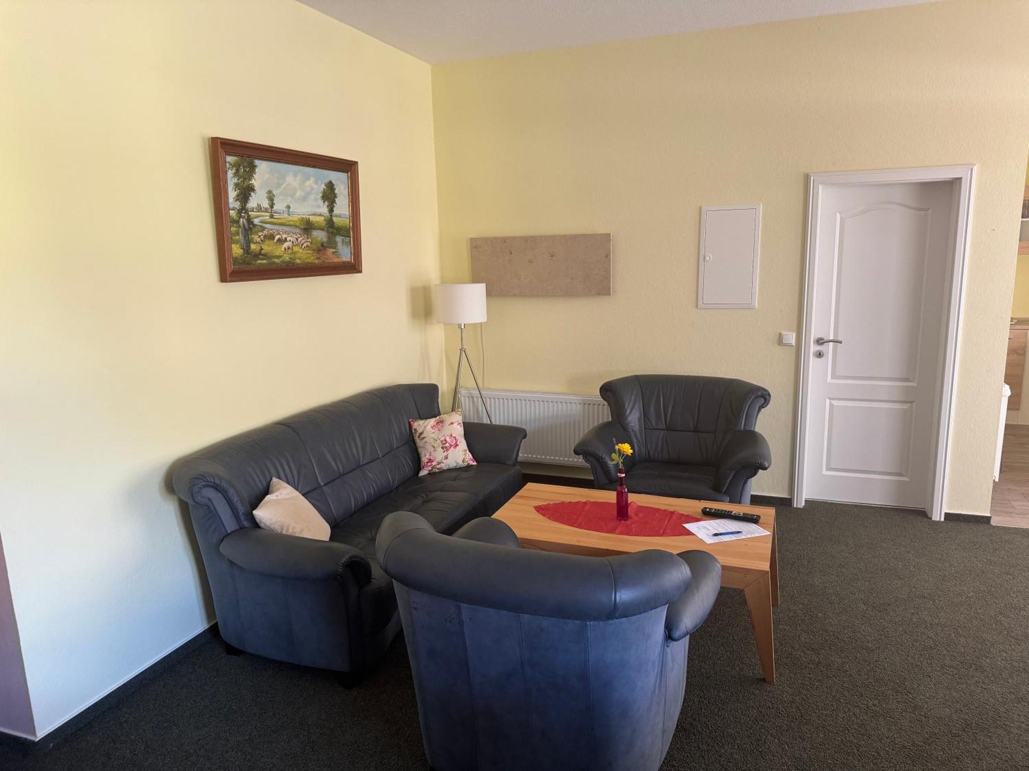 Bed & Breakfast Am Waldguertel Forst  Luaran gambar
